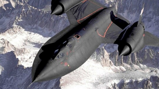 En hızlı casus uçak "Kara Kuş" geri döndü